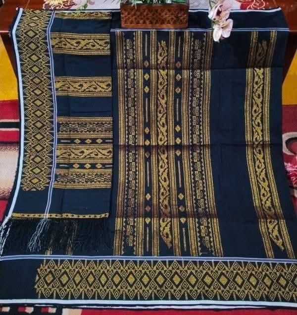 Stelan Uis Karo Hitam Premium
